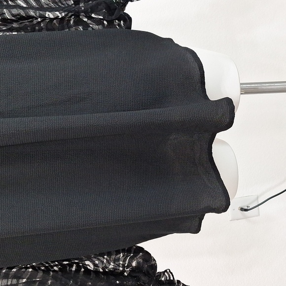 GiGiO USA Black Romantic Whimsigoth Sheer Zebra Balloon Sleeve Blouse Size M - Picture 6 of 10